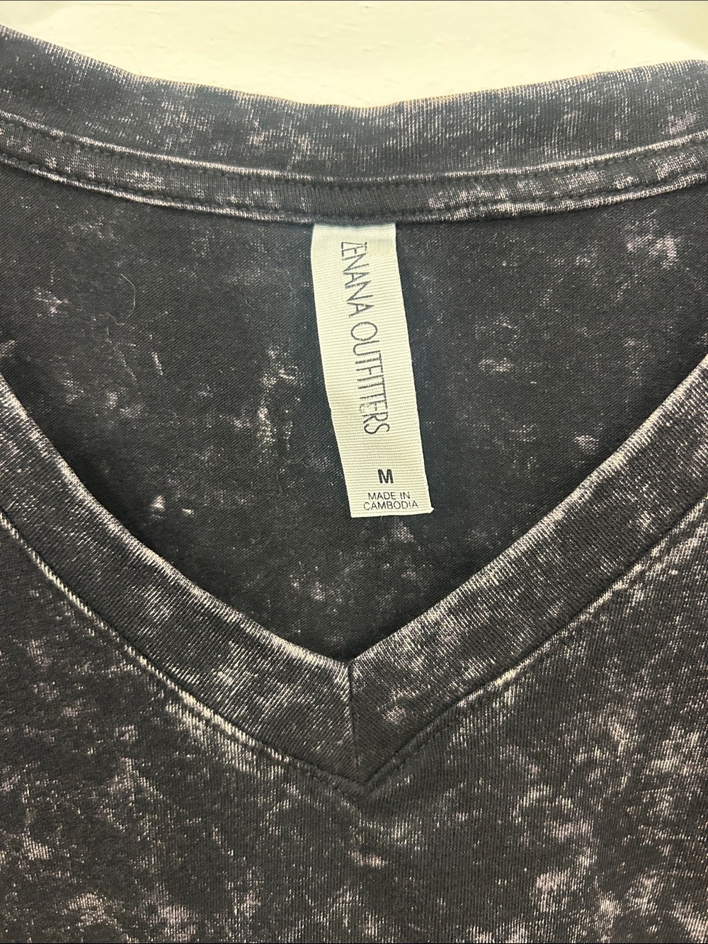 zenana outfitters -Washed Black V-Neck Tee - Picture 4 of 7